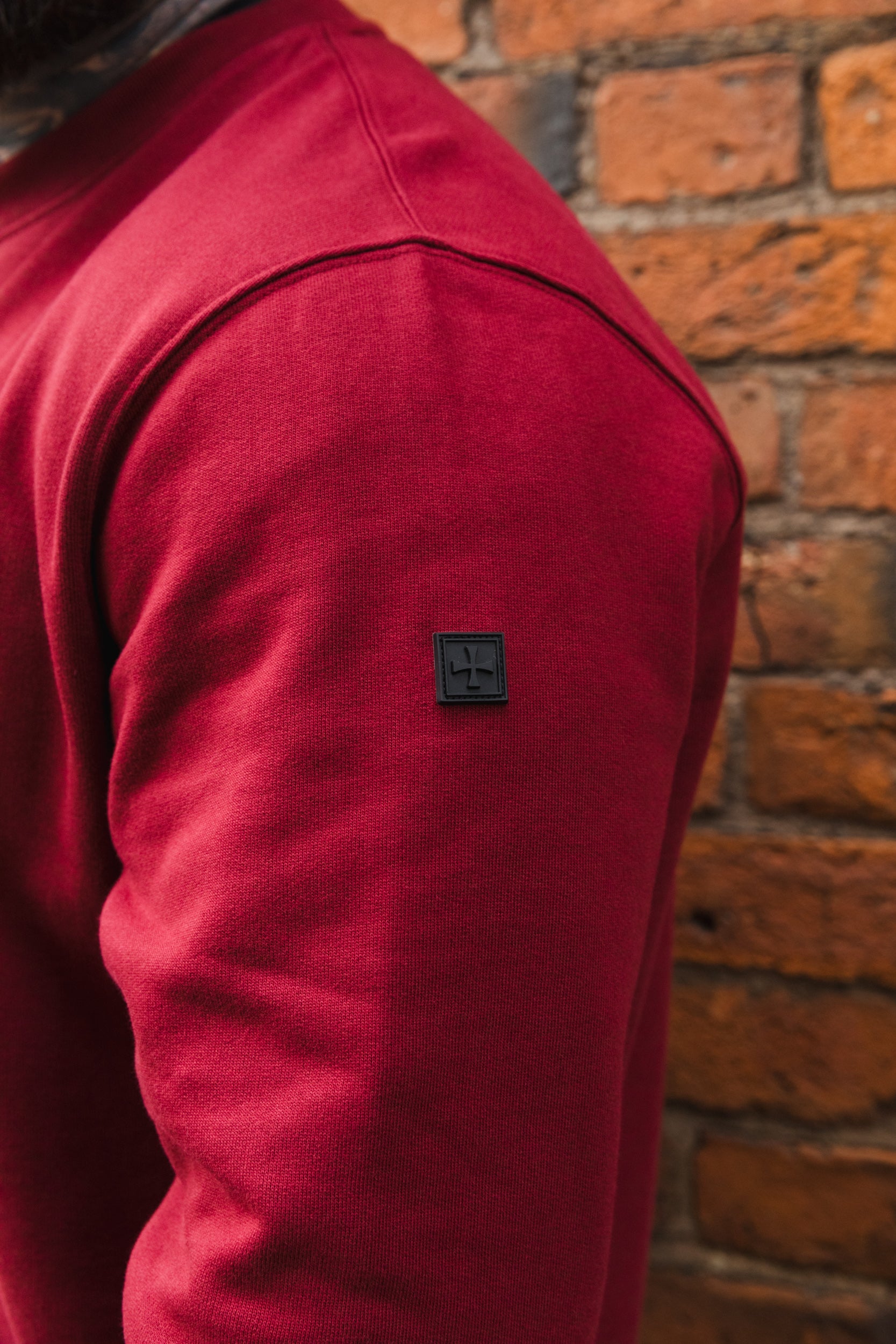 GHOST SWEATER :: BURGUNDY
