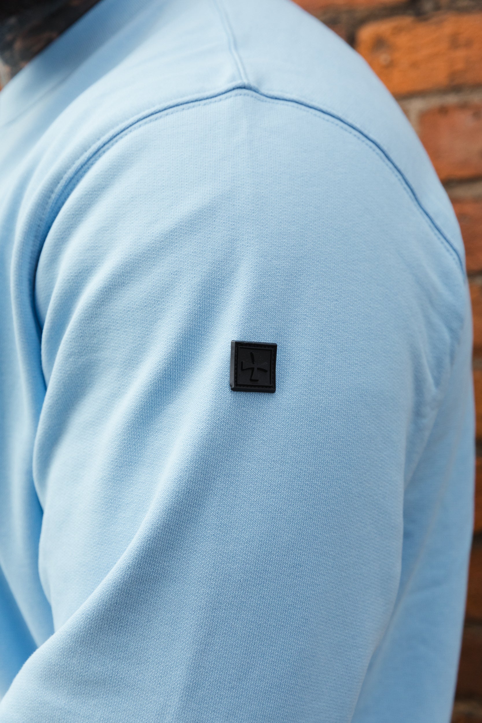 GHOST SWEATER :: LICHT BLAUW