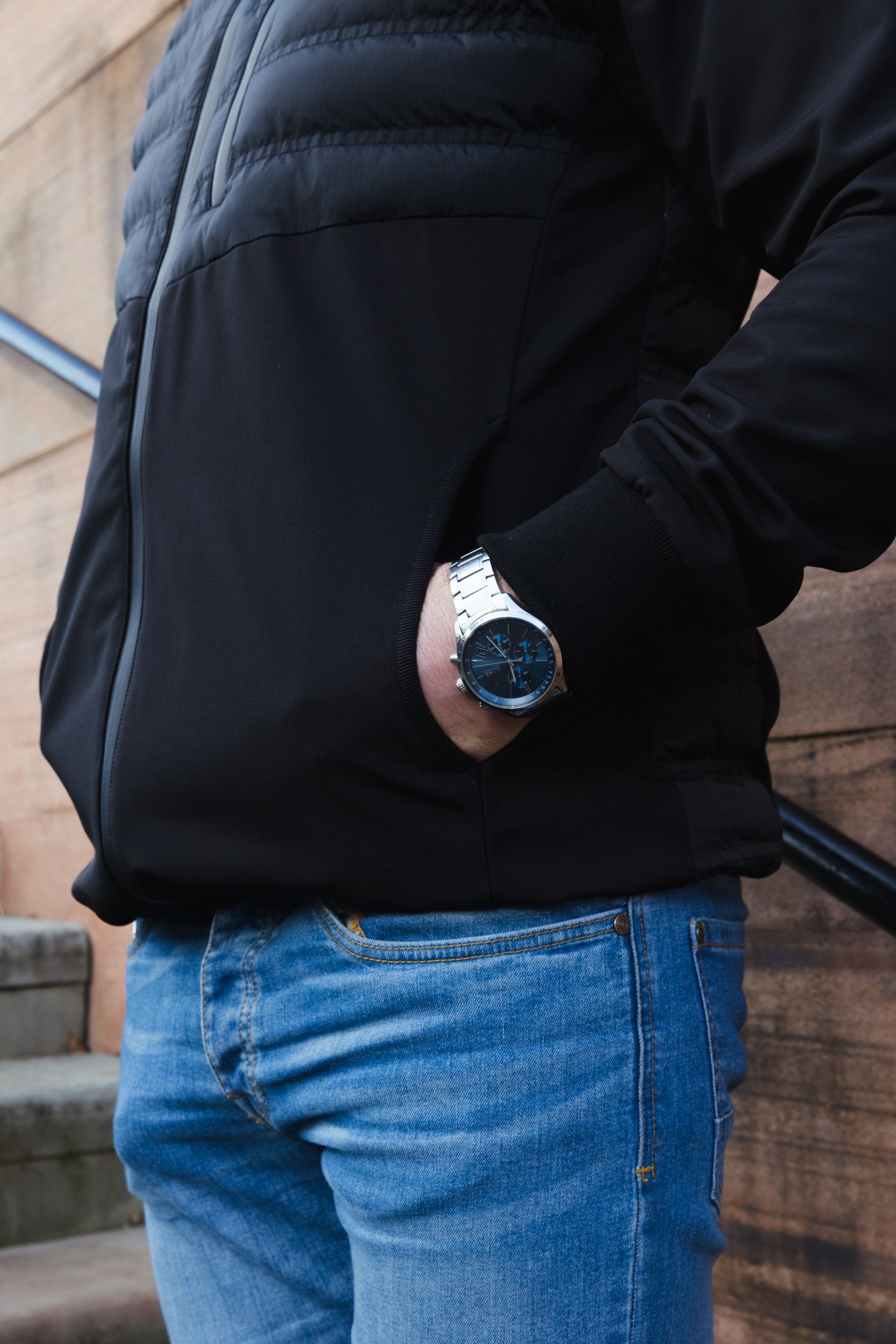 CARLO HYBRID JACKET :: ZWART
