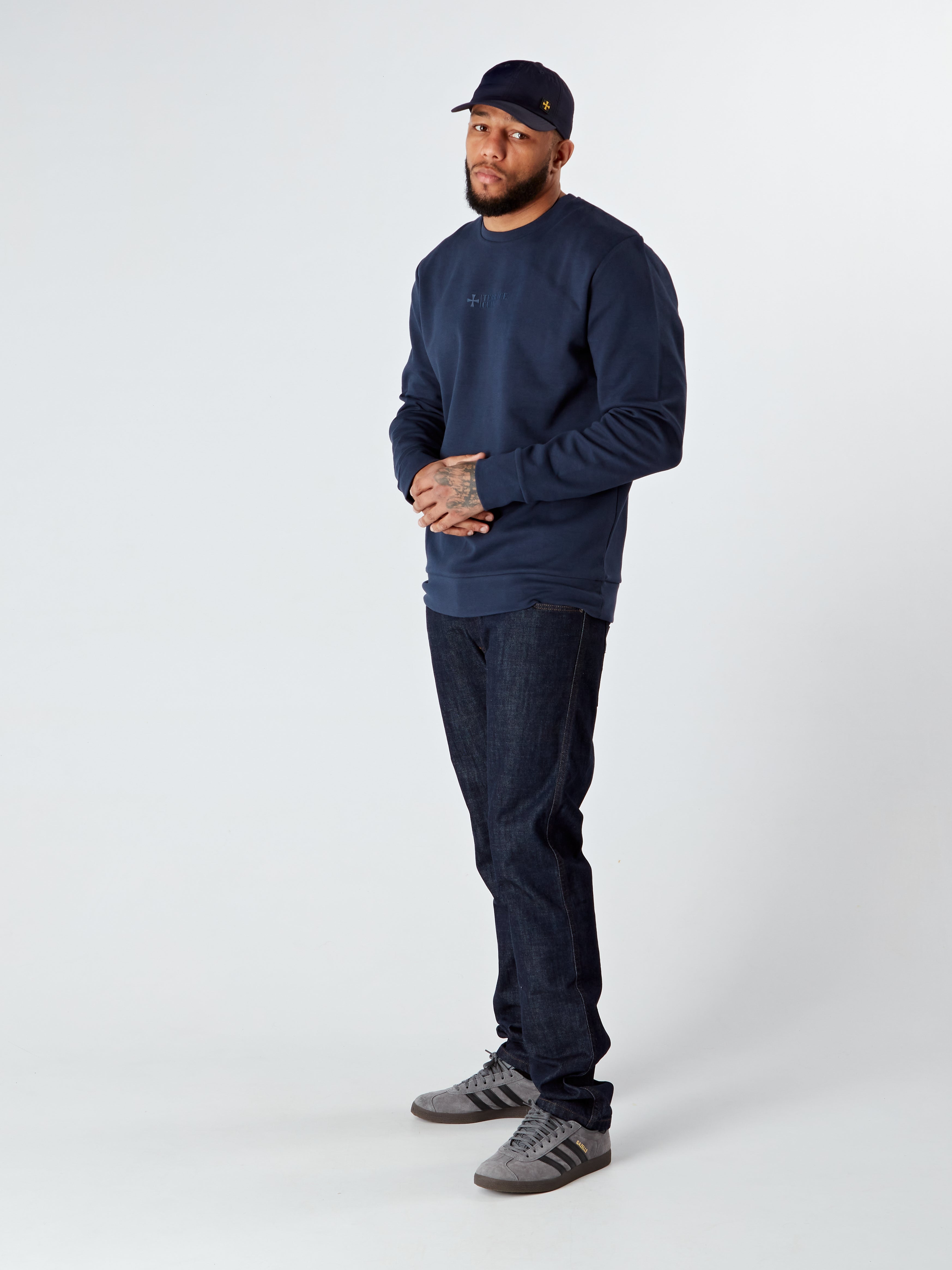 SWEATER :: NAVY